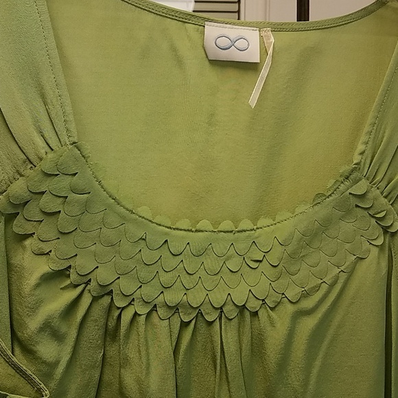 Silk blouse - Picture 2 of 3